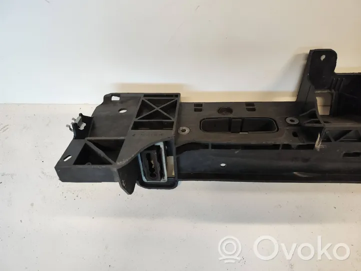 Citroen C5 Aircross Staffa del pannello di supporto del radiatore parte superiore 9824055880