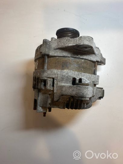 Opel Vivaro Generator/alternator 231009096R