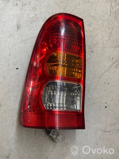 Toyota Hilux (AN10, AN20, AN30) Lampa tylna P21W
