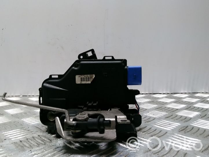 Audi A3 S3 8P Front door lock 4E2837016