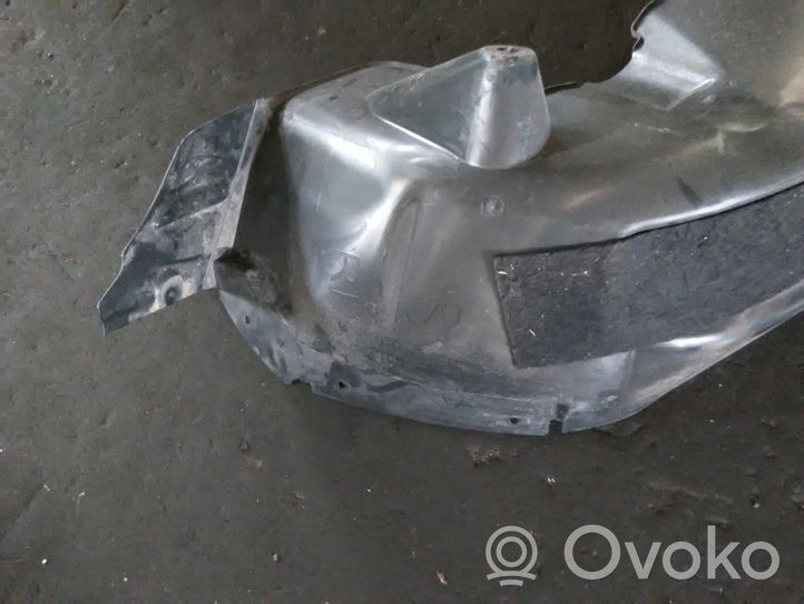 Mercedes-Benz GL X166 Rivestimento paraspruzzi parafango posteriore A1668847522