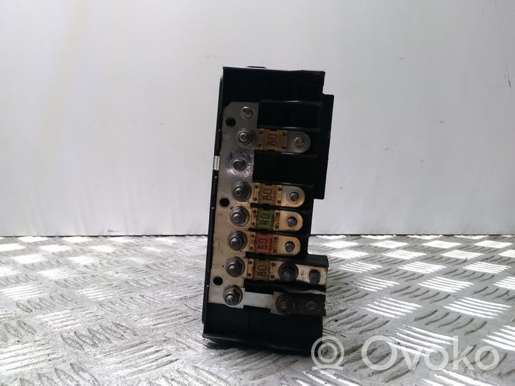 Volkswagen Golf V Fuse module 1K0937125A