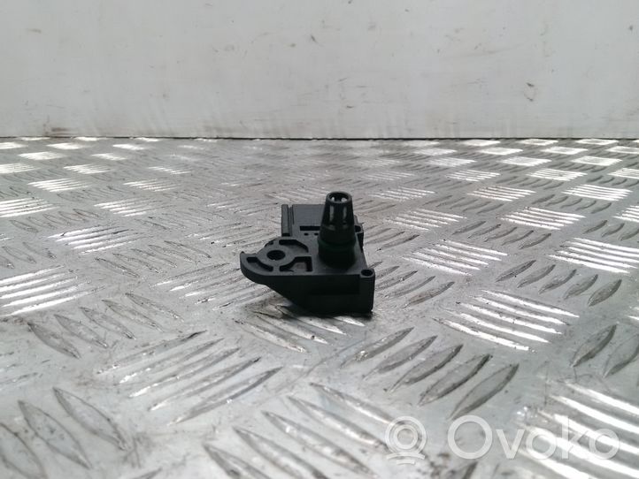 Ford Mondeo Mk III Sensor de la presión del aire 0261230044