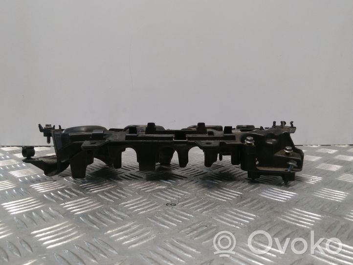 Ford Mondeo MK V Kita variklio skyriaus detalė 9808843180