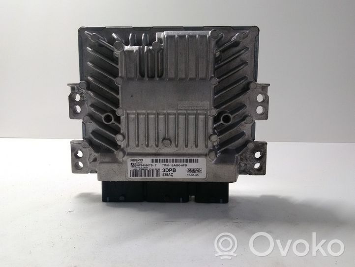 Ford Focus Dzinēja vadības bloks 5WS40607B