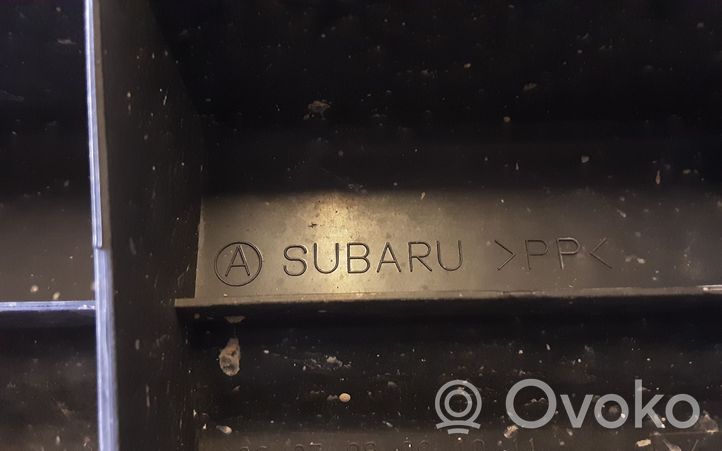 Subaru B9 Tribeca Pannello di fondo di supporto del radiatore 57731XA14A