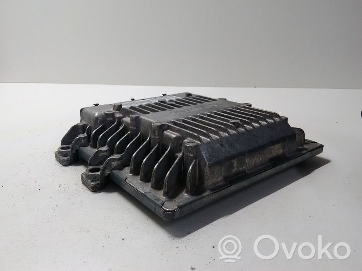 Peugeot 407 Sterownik / Moduł ECU 5WS40167FT