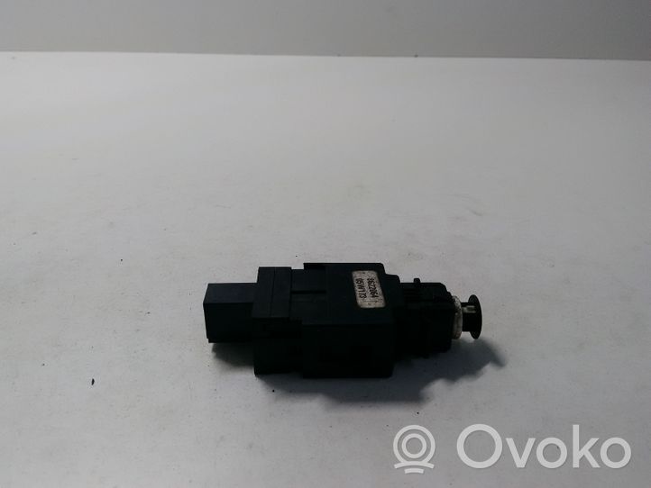 Volvo V70 Interruttore del pedale del freno 8622064