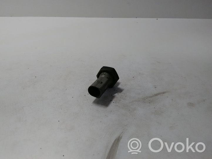 Audi A3 S3 8P Oil pressure sensor 06A919081