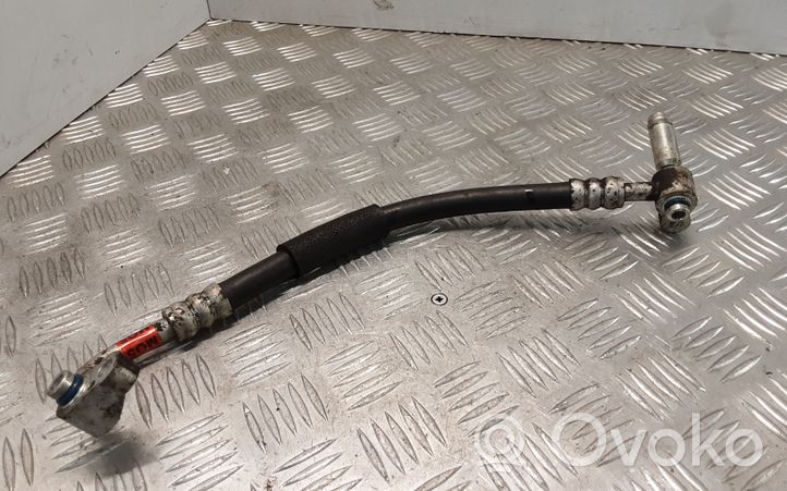 KIA Sportage Air conditioning (A/C) pipe/hose 