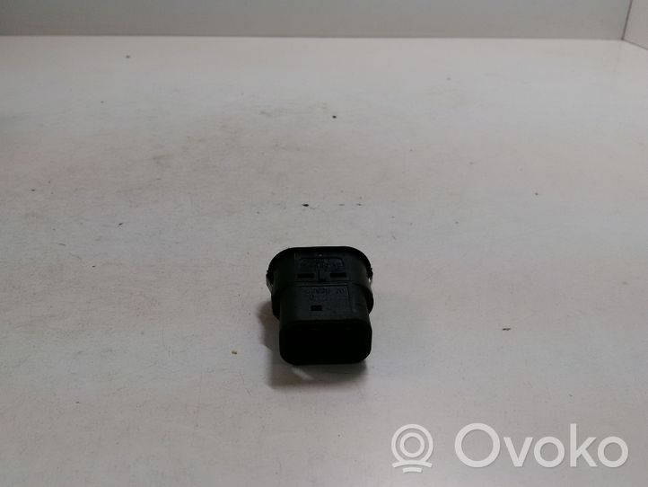 Ford Mondeo Mk III Parking (PDC) sensor switch 15A860AE