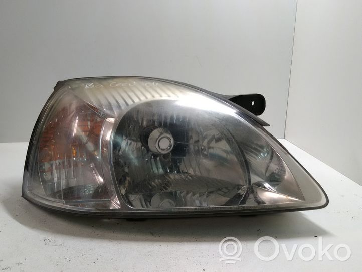 KIA Rio Headlight/headlamp 92102FD0
