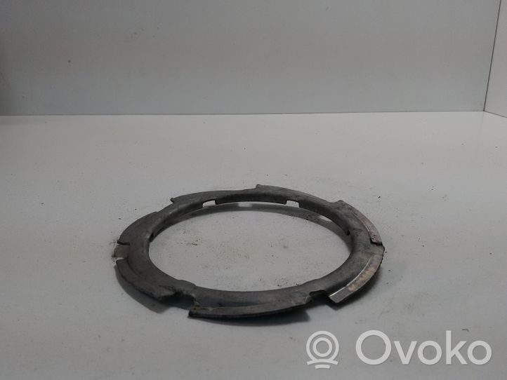 Audi A5 8T 8F Bague de verrouillage pour réservoir de carburant 1K0201375