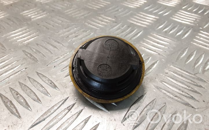 Opel Vectra C Oil filler cap 90412508