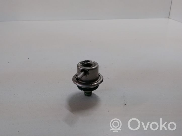 Saab 9-5 Regulator ciśnienia paliwa 0280160515