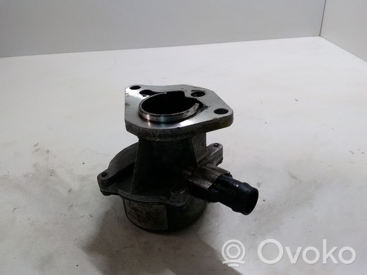 Renault Clio II Vacuum pump 8200113585