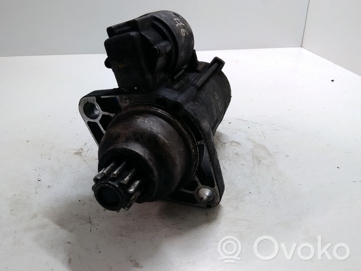 Volkswagen PASSAT B6 Motor de arranque 02M911023N