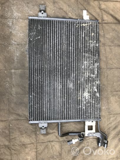 Volkswagen PASSAT B5.5 Радиатор охлаждения кондиционера воздуха 3B0260401