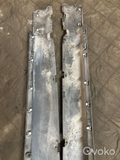 Citroen C5 Garniture, jupe latérale/bas de caisse avant 9681060180