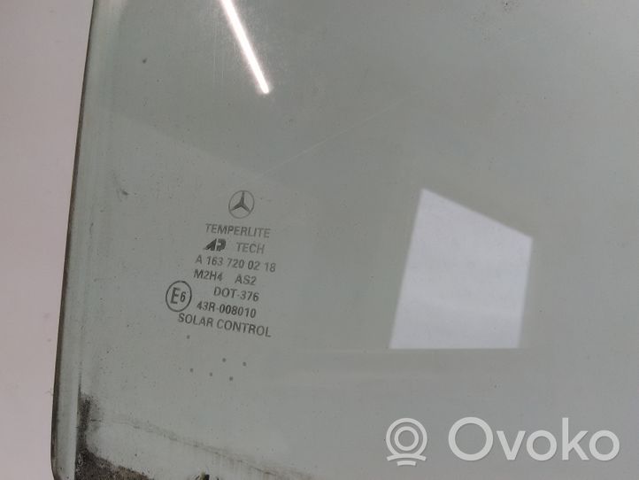 Mercedes-Benz ML W163 Vetro del finestrino della portiera anteriore - quattro porte A1637200218