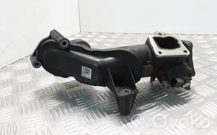 Mercedes-Benz ML W164 Tuyau de raccordement solide EGR A0061539928