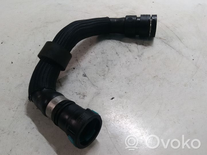 Land Rover Evoque I Tubo flessibile del liquido di raffreddamento del motore GJ328B160AA