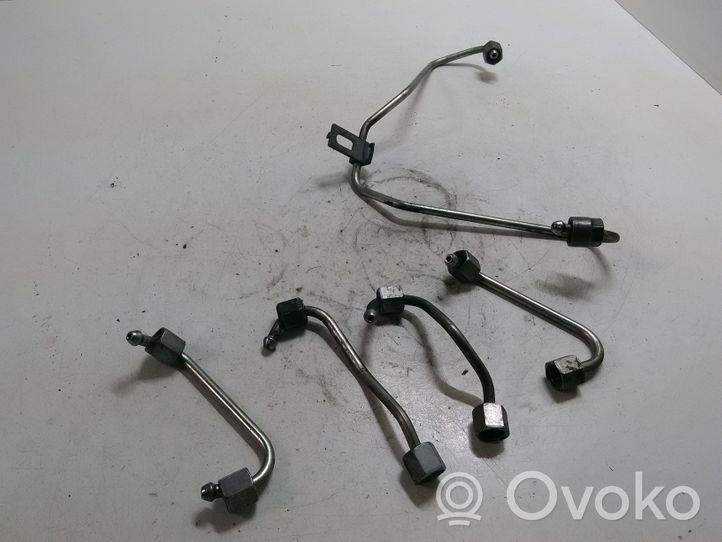 Land Rover Evoque I Fuel injector supply line/pipe 