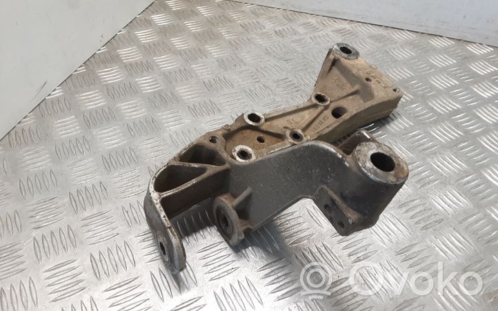 Seat Leon (1P) Altra parte della sospensione anteriore 1K0199295E