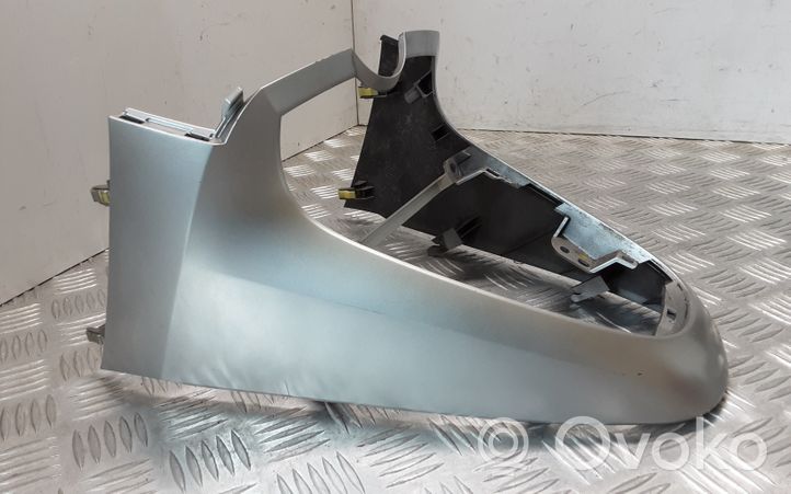 Toyota Verso Rivestimento in plastica cornice della leva del cambio 554340F060