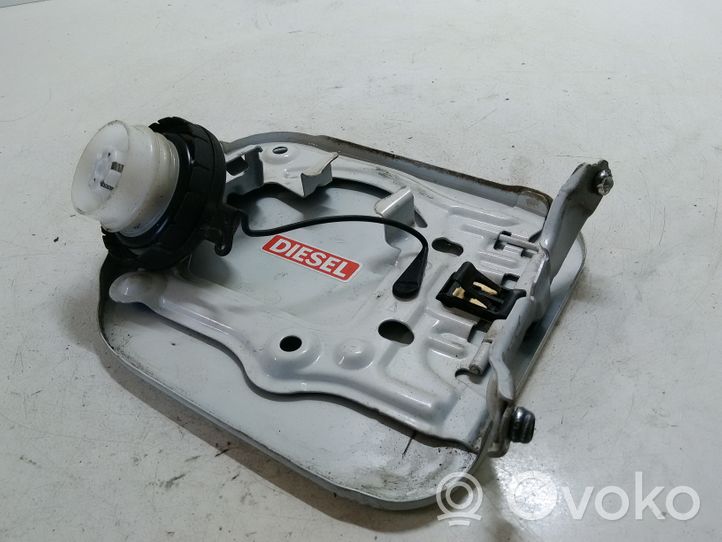 Toyota Land Cruiser (J150) Sportello del serbatoio del carburante 