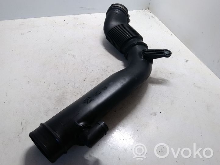 Land Rover Evoque I Tube d'admission de tuyau de refroidisseur intermédiaire BJ329C620CB