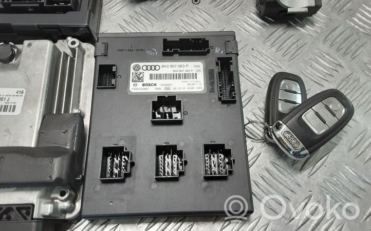 Audi A4 S4 B8 8K Komputer / Sterownik ECU i komplet kluczy 8R0907401J