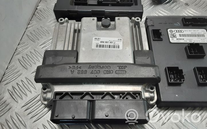 Audi A4 S4 B8 8K Komputer / Sterownik ECU i komplet kluczy 8R0907401J