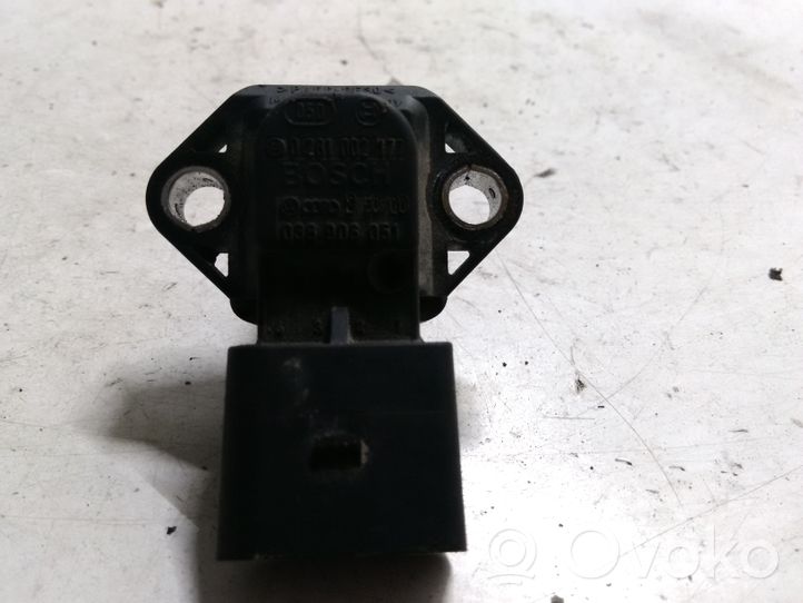 Audi A6 S6 C5 4B Gaisa spiediena sensors 038906051