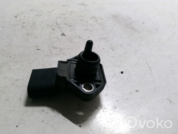 Audi A6 S6 C5 4B Capteur de pression d'air 038906051