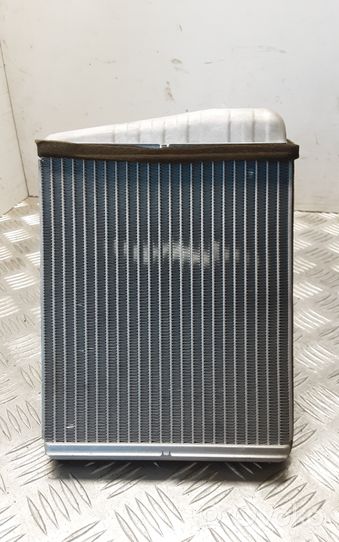 Renault Latitude (L70) Radiateur de chauffage T4912001