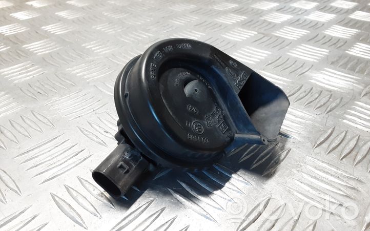 Audi A4 Allroad Horn signal 8T0951221