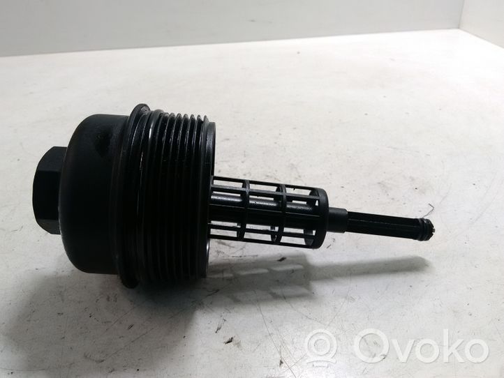 Opel Vectra B Nakrętka filtra oleju 6740217339