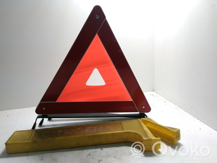 Citroen C-Crosser Triangle d'avertissement 27R0392051