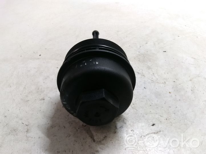 Volkswagen Polo IV 9N3 Oil filter cover 6740126209