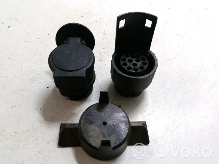 Audi A6 S6 C6 4F Adaptateur prise de remorquage 