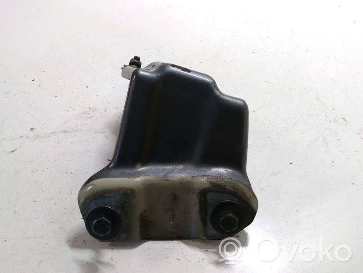 Volkswagen Golf Plus Support de montage d'aile 5M0821136