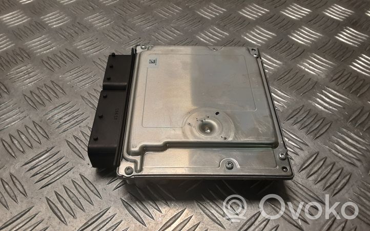 BMW X1 E84 Sterownik / Moduł ECU 0281017551