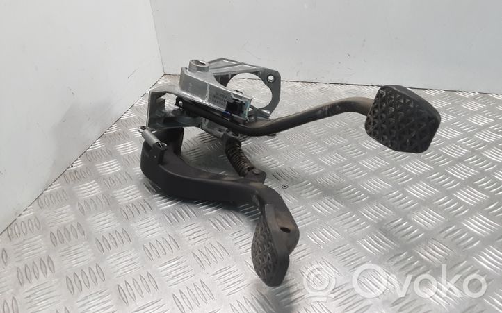 BMW X1 E84 Pédale de frein 35002283725