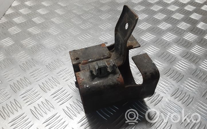 Opel Zafira A Fuel filter bracket/mount holder 