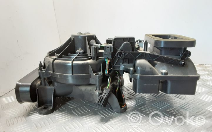 Mercedes-Benz R W251 Ventola riscaldamento/ventilatore abitacolo F011500038