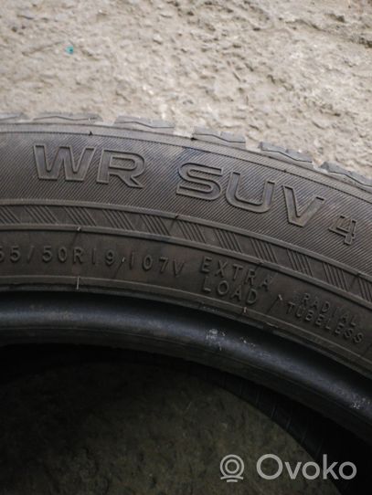 Land Rover Evoque I R19 winter tire WRSUV4