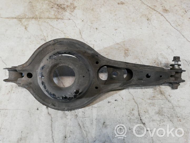 Volvo V40 Ressort hélicoïdal, support jambe de force 