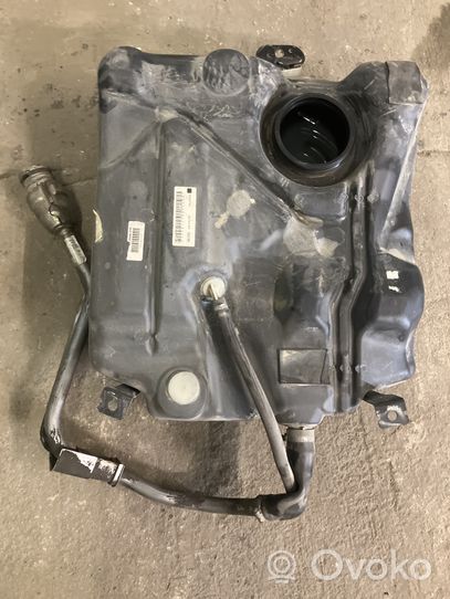 Volvo V40 Réservoir de carburant 31321119