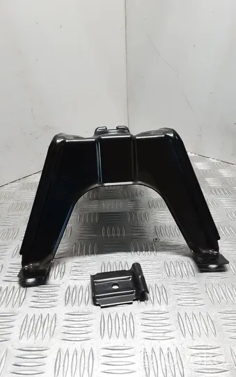 Audi A4 S4 B9 Supporto di montaggio ruota di scorta 8W0802715